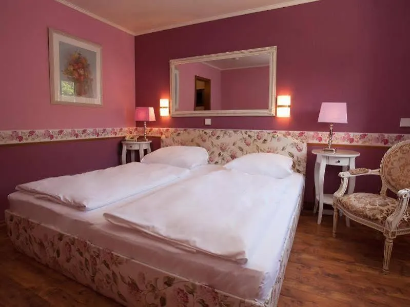 Hotel Ashley's Garden Düsseldorf